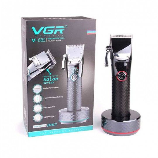 ماشین اصلاح وی جی آر مدل V-682 رنگ رندوم