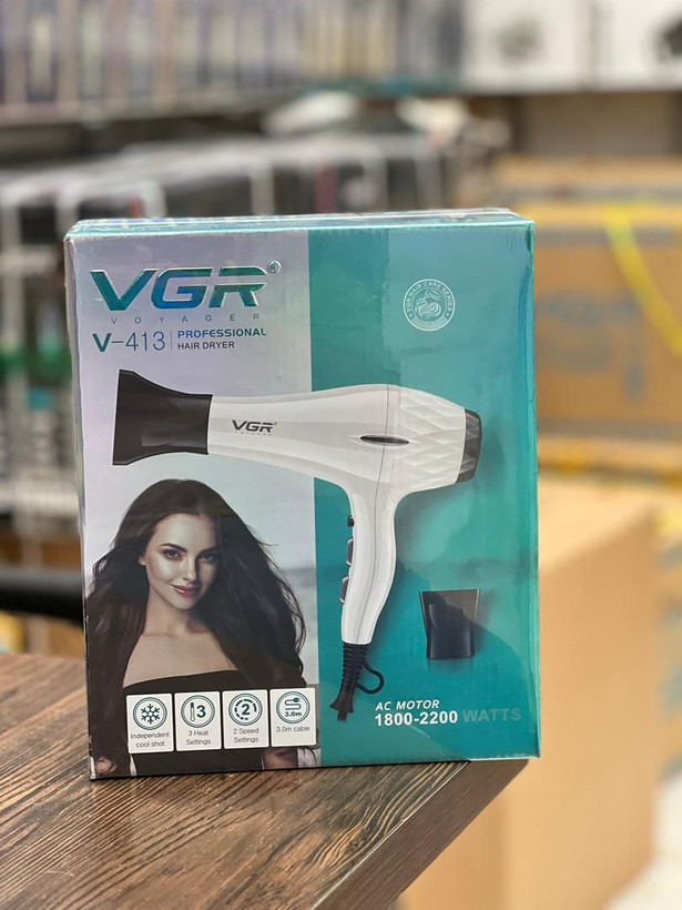 سشوار حرفه ای وی جی آر مدل V-413