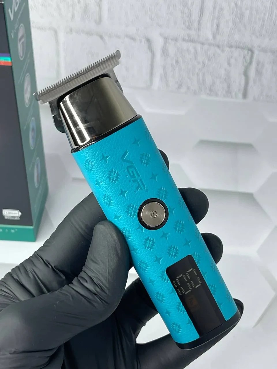 ماشین اصلاح وی جی آر مدل VGR-943